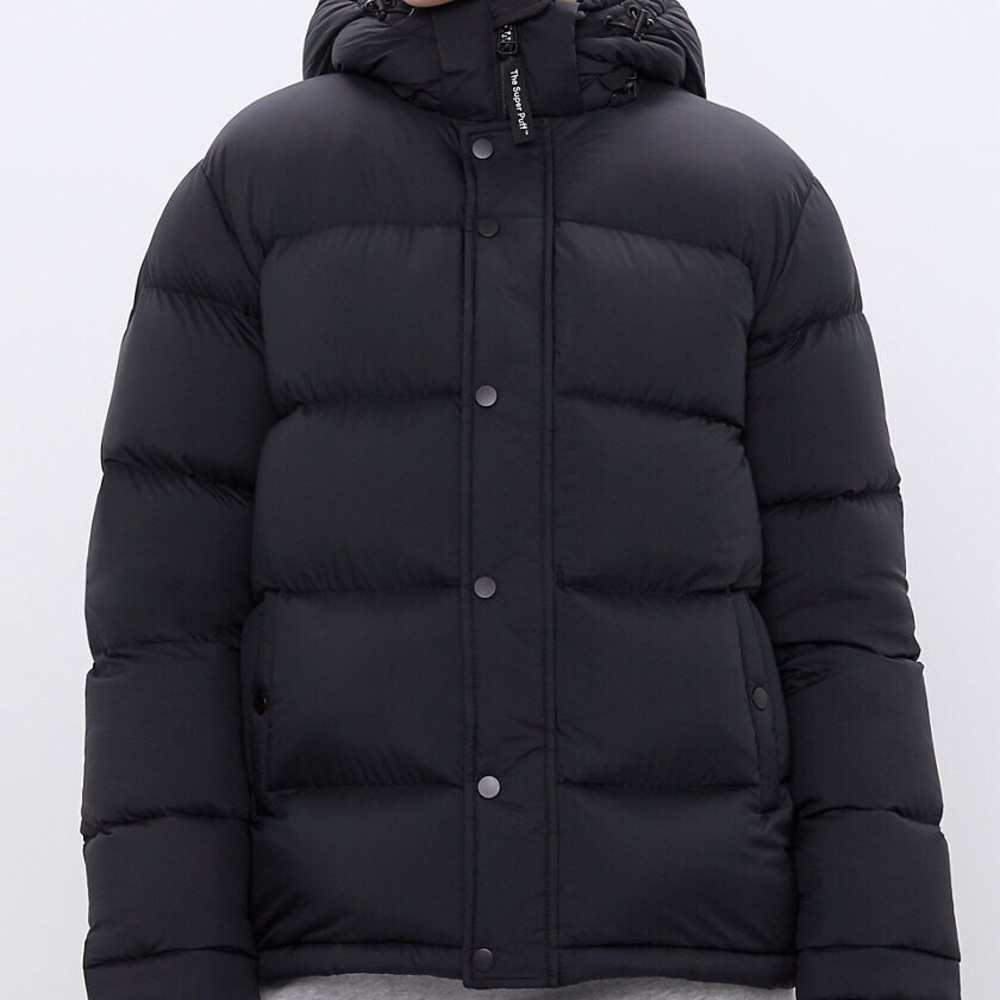 Aritzia TNA super puff